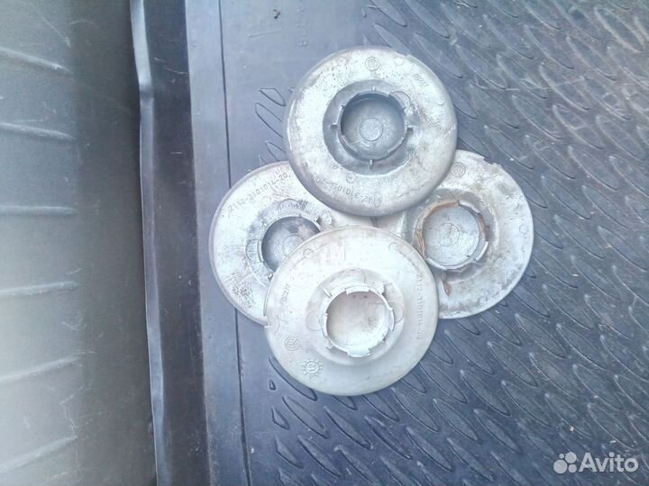 Колпачки на литые диски