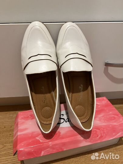 Лоферы женские 40 размер натуральная кожа новые