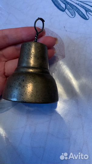 Колокольчик серебромъ