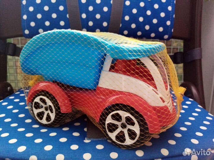 Новый грузовик