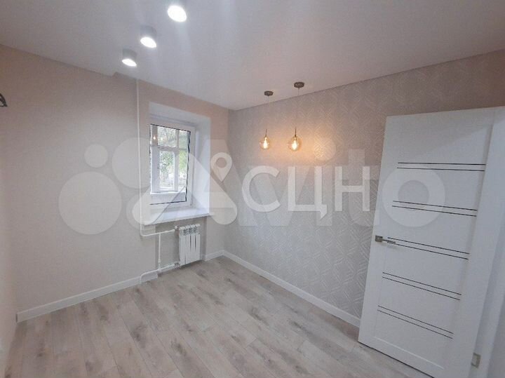 2-к. квартира, 50 м², 1/5 эт.