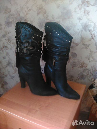 Сапоги женские