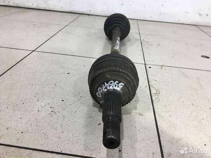 Привод передний правый