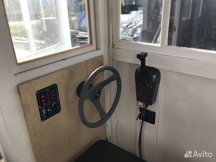 Хаусбот 6630 Хоббит (мини)