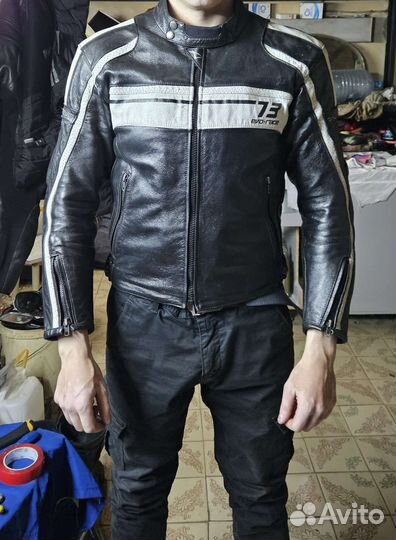 Мотокуртка кожаная мужская