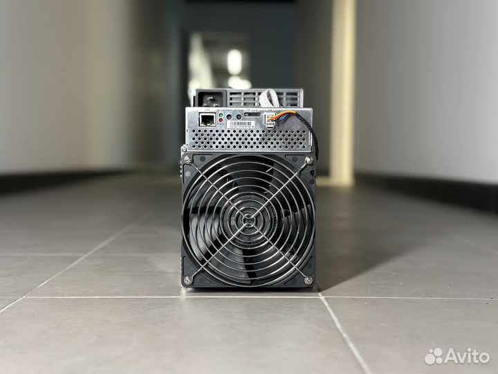 Asic Whatsminer m61 184T Новые