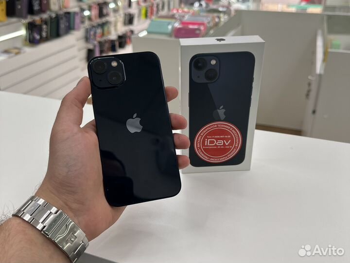 iPhone 13 128 Gb идеал