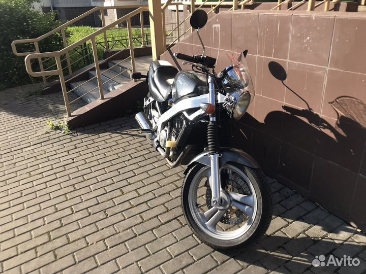 Honda bros 650