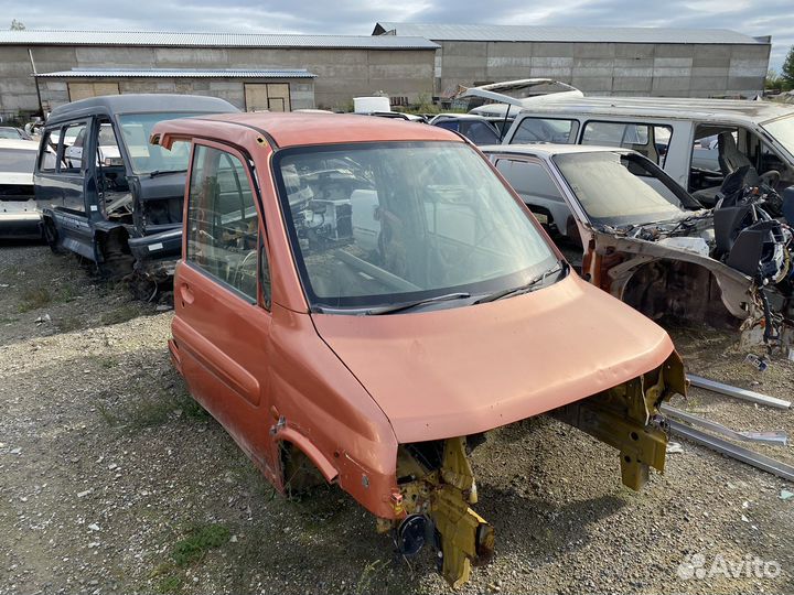 Капот Mitsubishi Toppo BJ wide 1998 H43A MR439361