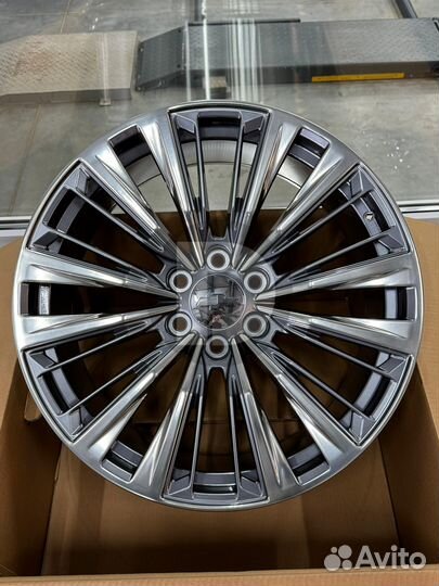 Новые диски R22 на cadillac escalade