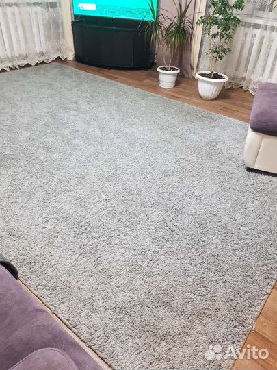 Ковер 3 на 4 в хорошем состоянии
