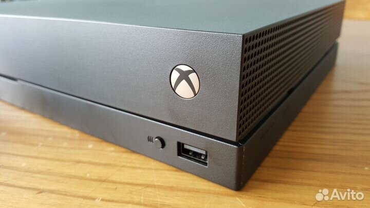 Xbox One X
