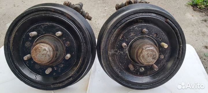 Тормозной барабан с кулаком и ступицей газ 21, 20
