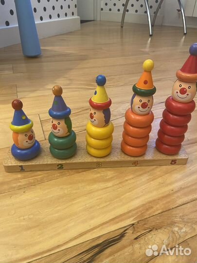 Обучающая пирамидка для детей