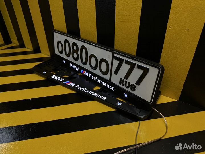 Номерная рамка c вашим логотипом и дизайном