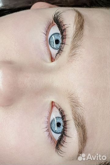 Наращивание ресниц модель