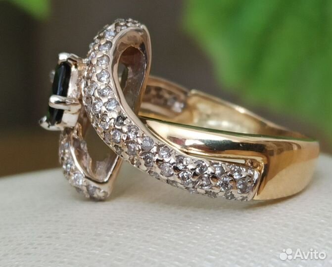Золотое кольцо 750 с сапфиром и бриллиантами СССР