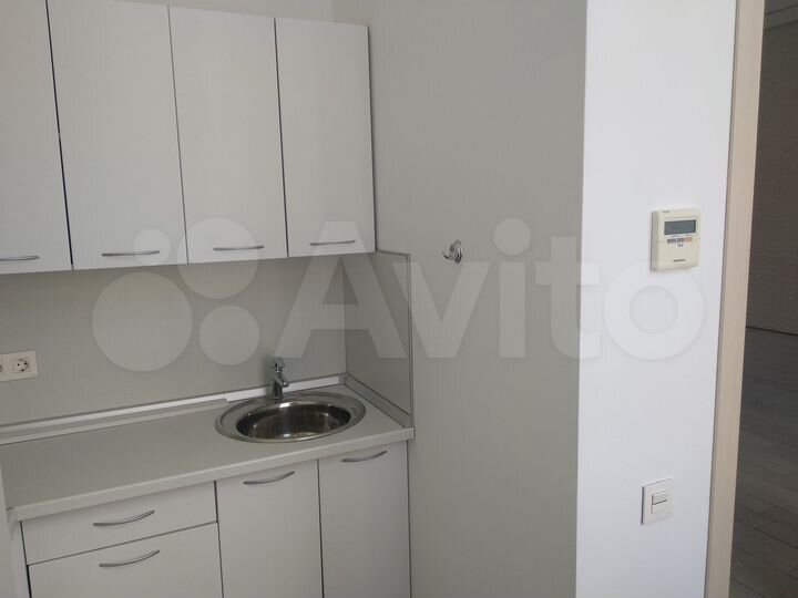 Офис, 48.49 м² в бц мост от собственника