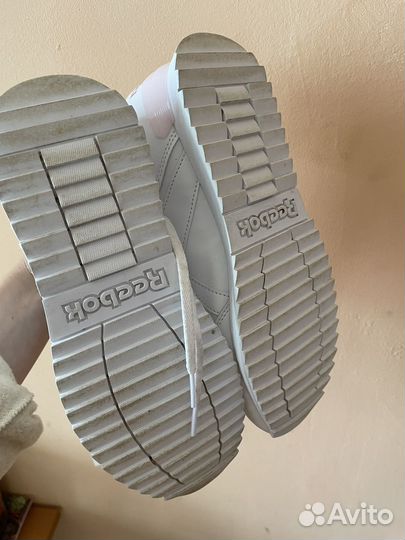 Кроссовки reebok 39/40