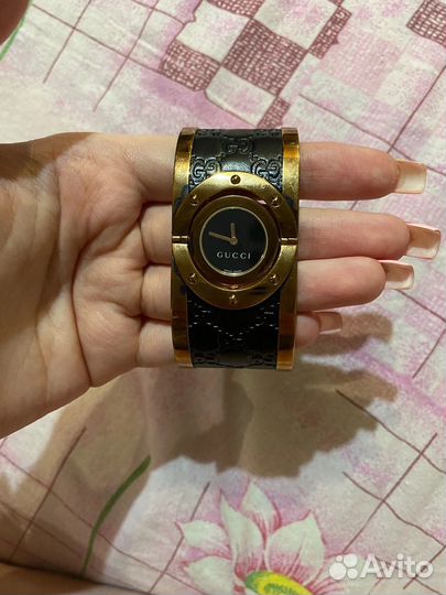 Часы женские gucci