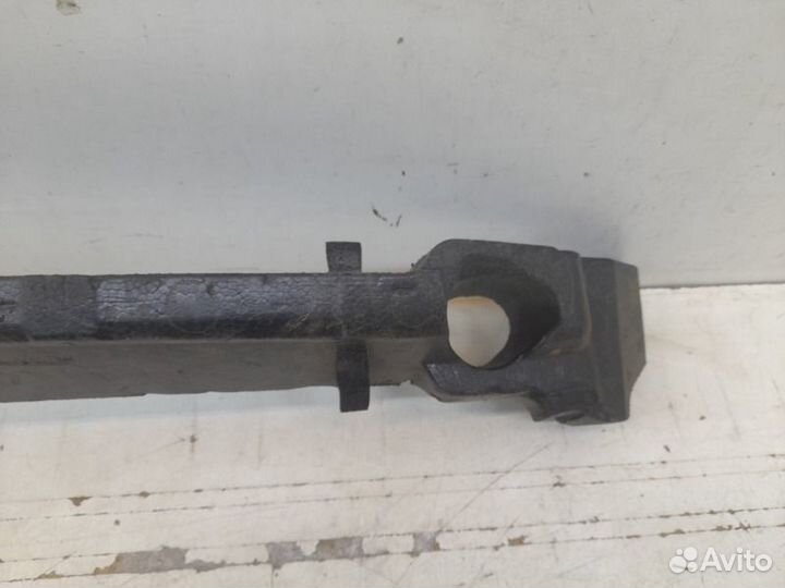 Абсорбер бампера Toyota Rav4 40 2012-2019