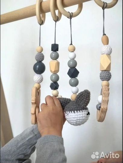 Подвесы/погремушки/грызунки на тренажер Монтессори