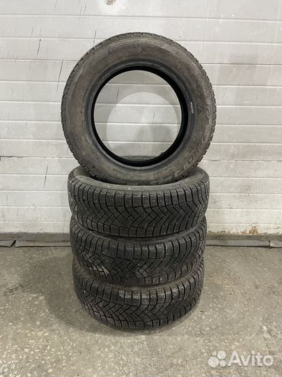 Pirelli Ice Zero FR 185/60 R15 88T