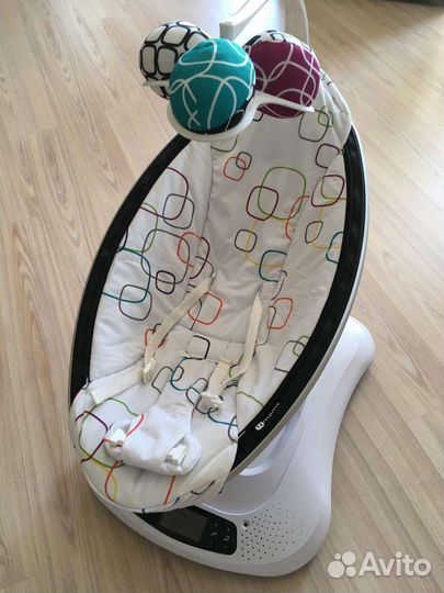 Кресло качалка детское 4 Moms цвет мультик плюш