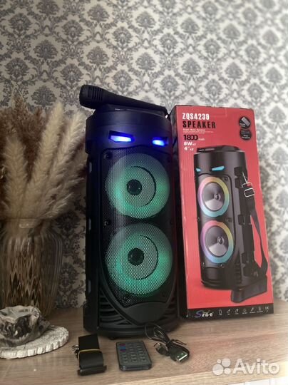 Новая колонка беспроводная блютуз + караоке
