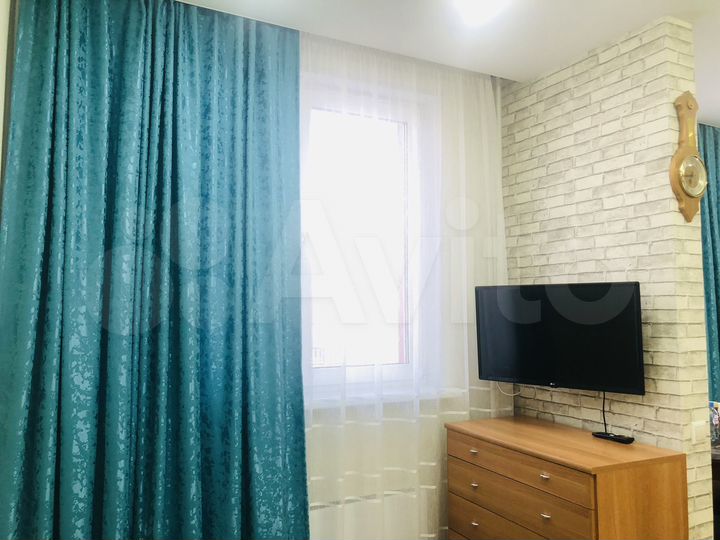 Квартира-студия, 30 м², 15/18 эт.