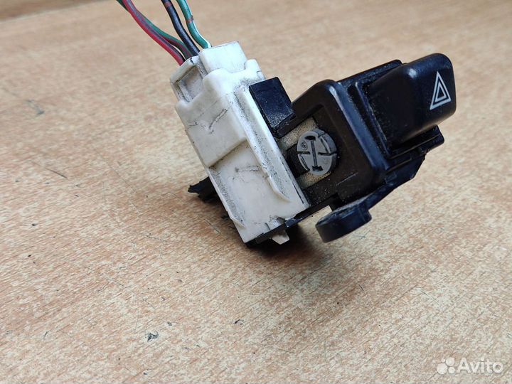 Кнопка аварийки, Ford Probe 1