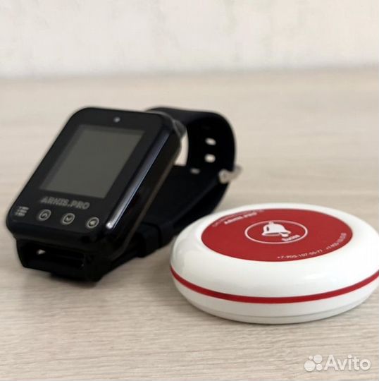 Кнопка вызова официанта и часы пейджер Элит