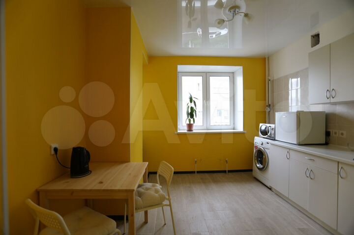 2-к. квартира, 50 м², 3/9 эт.
