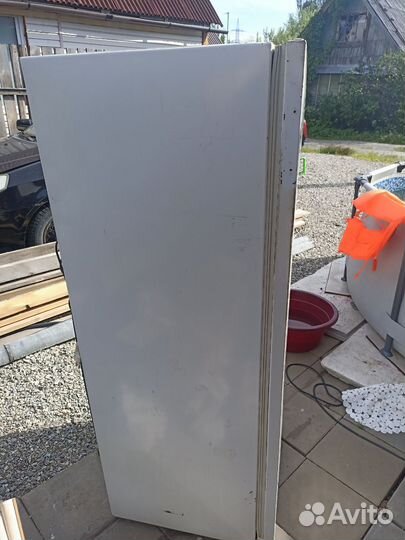 Холодильник на запчасти