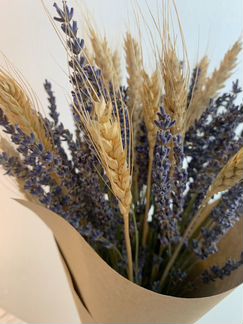 Букет из сухоцветов (лаванда и колоски)