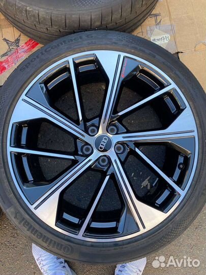 Оригинальные литые диски R21 с шинами