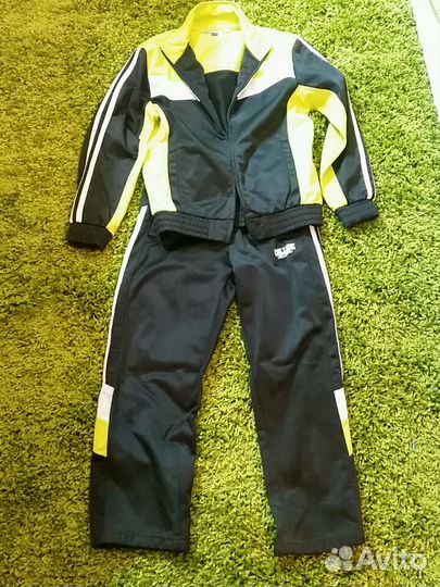 Спортивный костюм