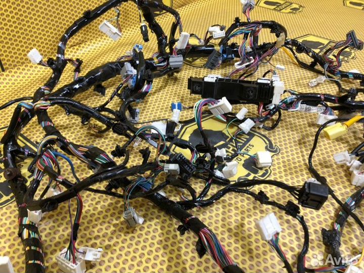 Проводка подторпедная Mitsubishi Eclipse Cross