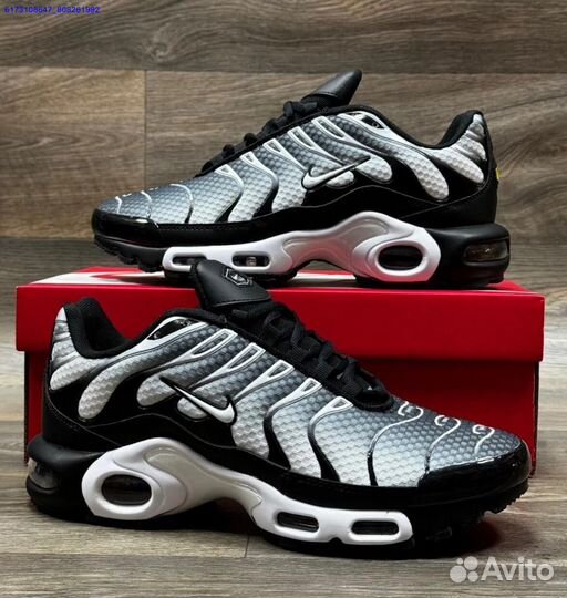 Кроссовки Nike Air Max Tn Plus