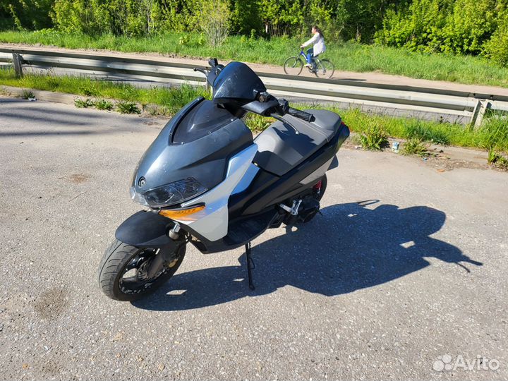 Stels Arrow 50 Benelli