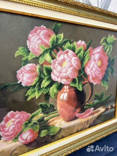 Картина вышитая крестом бисером Пионы