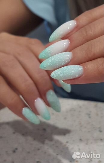 Наращивание ногтей, покрытие гель-лаком