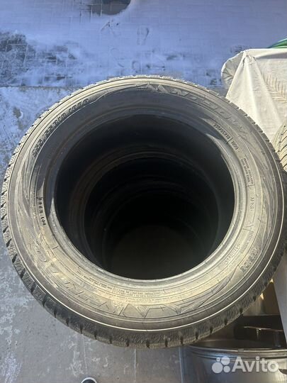Nitto NT90W 255/55 R18