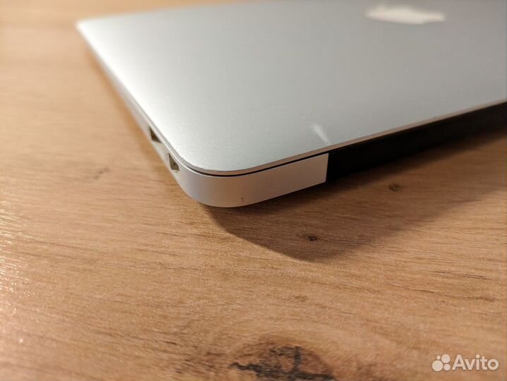 Apple MacBook Air 11 mid 2012