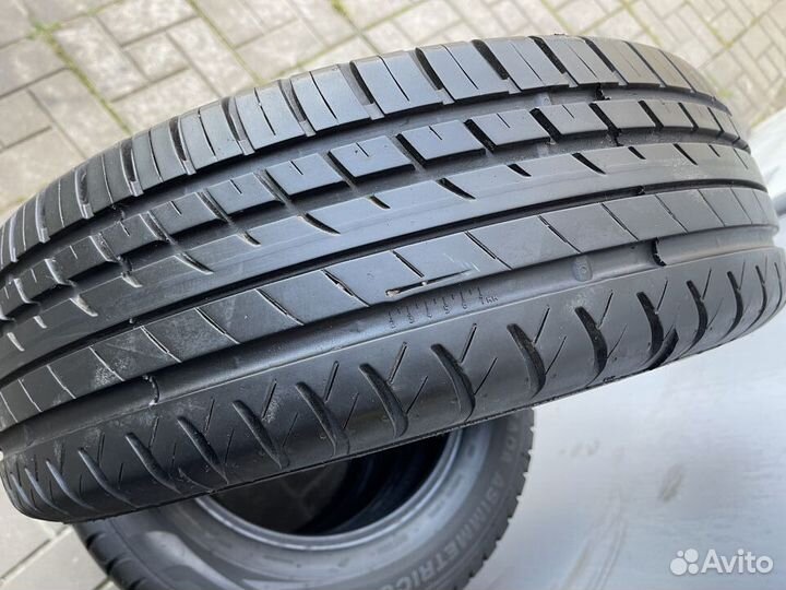 Viatti Strada Asimmetrico V-130 195/65 R15