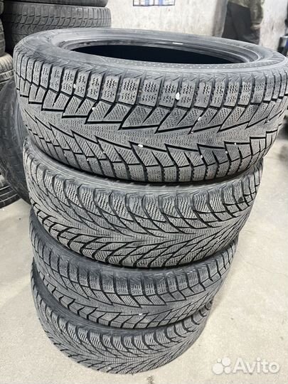 Nokian Tyres All Weather+ 5.50/5 R5 23G