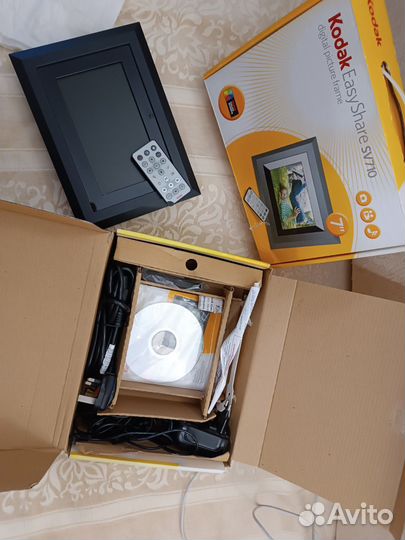 Цифровая фоторамка kodak EasyShare SV710