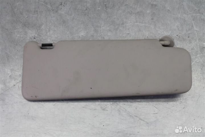 Козырек солнцезащитный правый Renault Logan 2