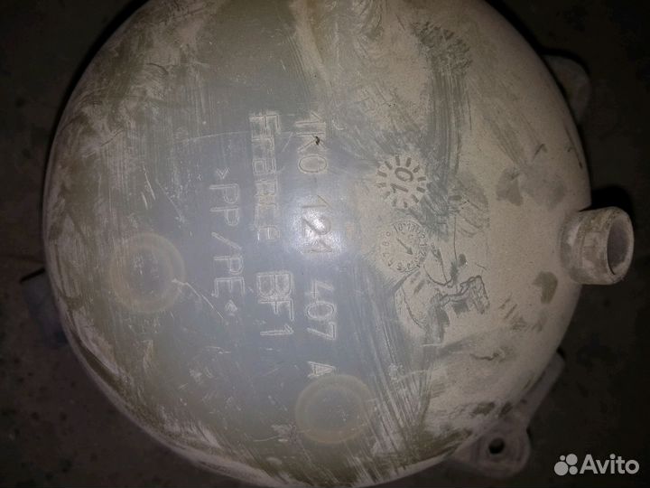 Расширительный бачок для Фольксваген Пассат Б6