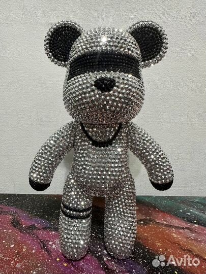 Bearbrick в стразах ручной работы